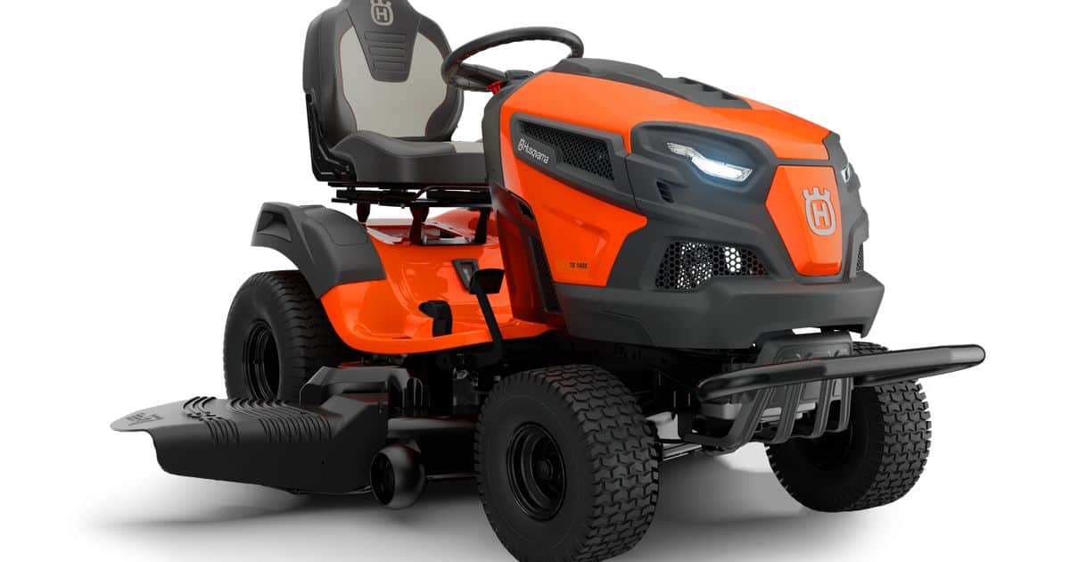 HUSQVARNA LAWN TRACTOR TS140X - Image 2